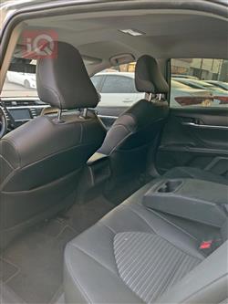 تۆیۆتا کامری